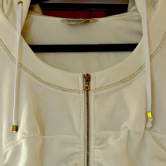 Boston Proper. Casual white sport hoodie, size small. - Picture 4 of 4